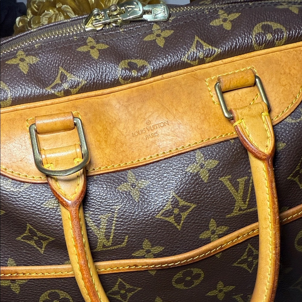 Louis Vuitton Deauville - Picture 17 of 17